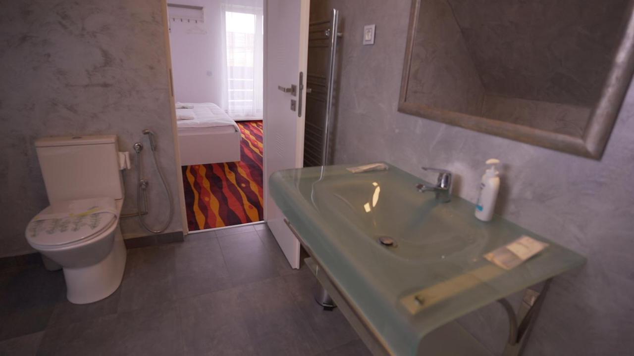Vivo House Bed and Breakfast Târgu-Mureş Esterno foto