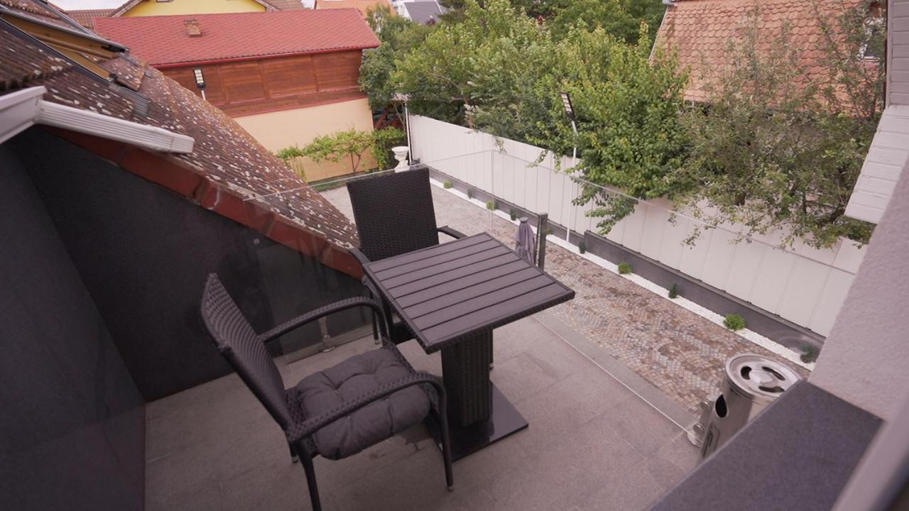 Vivo House Bed and Breakfast Târgu-Mureş Esterno foto