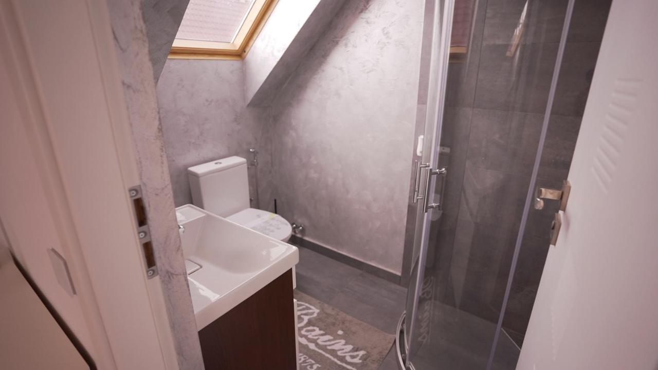 Vivo House Bed and Breakfast Târgu-Mureş Esterno foto